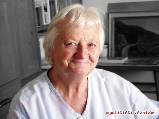 Julie Hrušková alias KOMÁR – zemřela 27. února 2017
